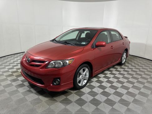 Used 2012 Toyota Corolla S FWD image 3