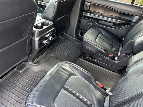 Used 2020 Ford Expedition Limited w/ Special Edition Package AWD/4WD image 12