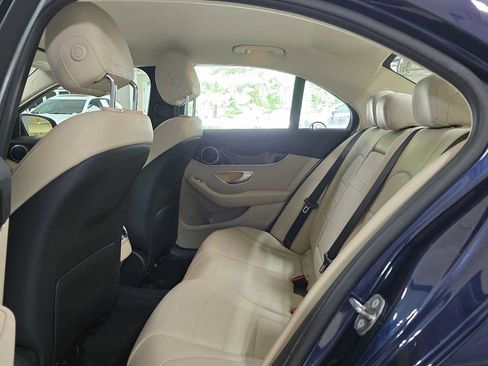 Used 2016 Mercedes-Benz C 300 4MATIC Sedan image 16