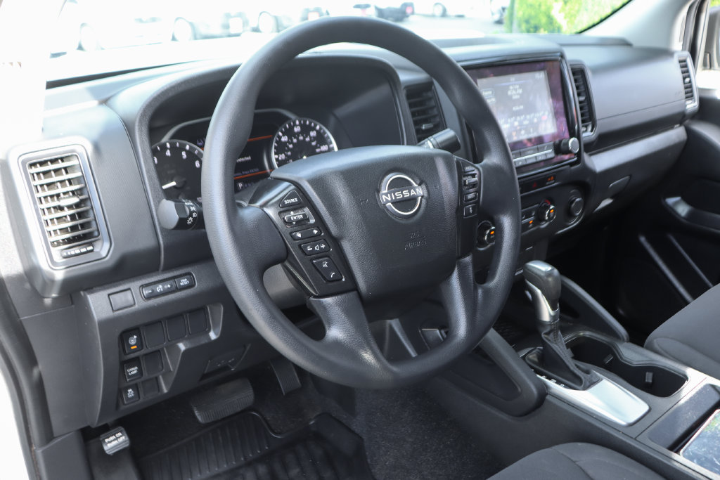 Used 2024 Nissan Frontier S w/ Technology Package RWD image 22