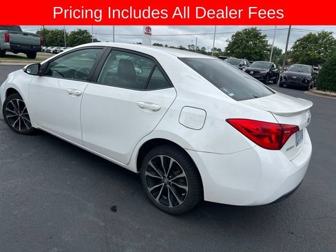 Used 2017 Toyota Corolla SE FWD image 4