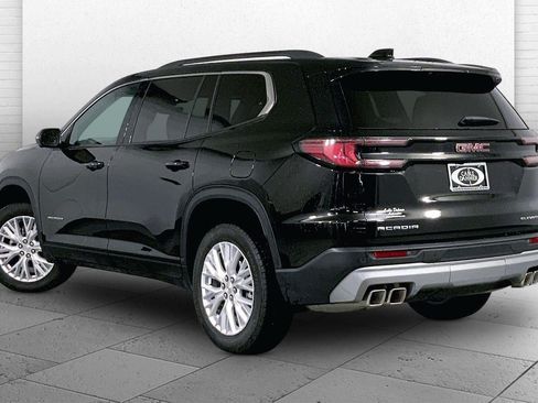 Used 2026 GMC Acadia Elevation w/ Elevation Premium Package FWD image 11
