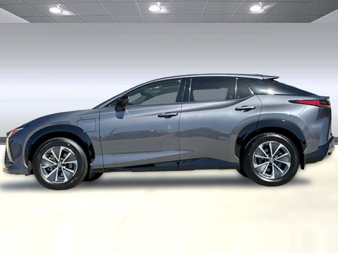 Certified 2023 Lexus RZ 450e Premium w/ Technology Package AWD/4WD image 2