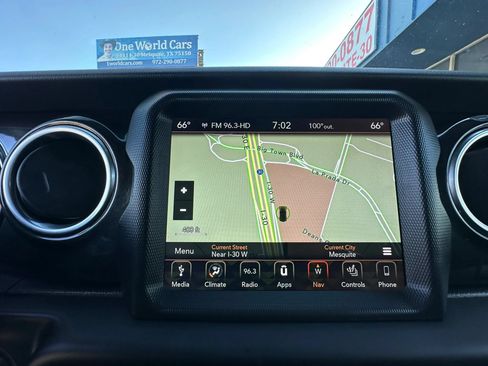 Used 2019 Jeep Wrangler Unlimited Sahara AWD/4WD image 34