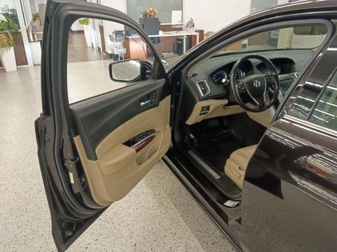 Used 2016 Acura TLX V6 w/ Technology Package FWD image 13