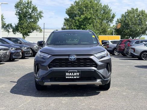 Used 2024 Toyota RAV4 XSE AWD/4WD image 6