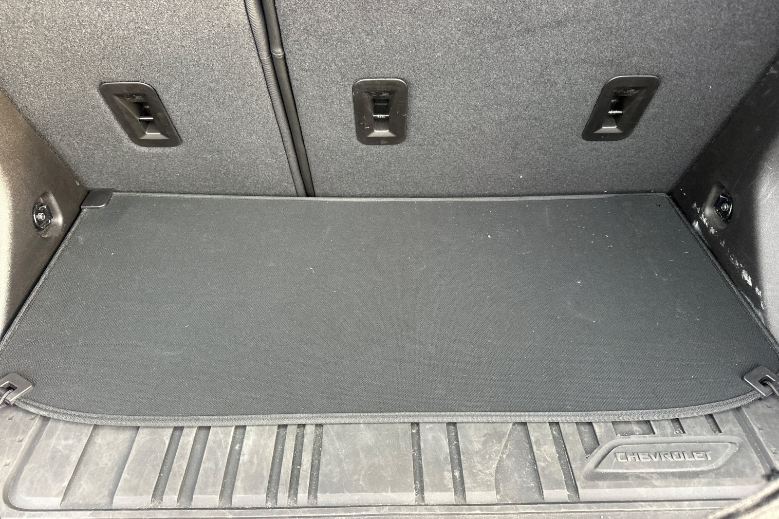 Used 2023 Chevrolet Bolt EUV Premier w/ Redline Edition FWD image 17