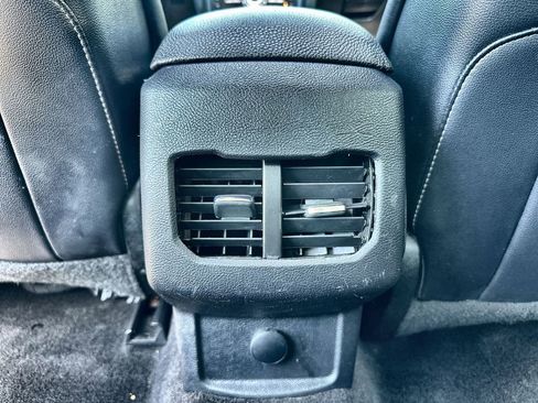 Used 2020 Ford Fusion Titanium AWD/4WD image 22