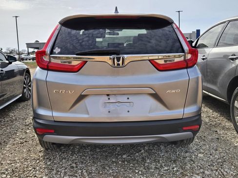 Used 2018 Honda CR-V EX image 4