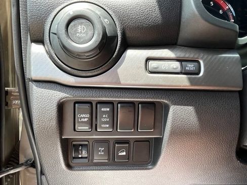 Used 2021 Nissan Titan PRO-4X w/ Off Road Protection Package AWD/4WD image 38