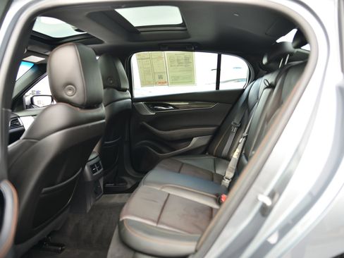 Used 2021 Cadillac CT5 V w/ Premium Package image 13