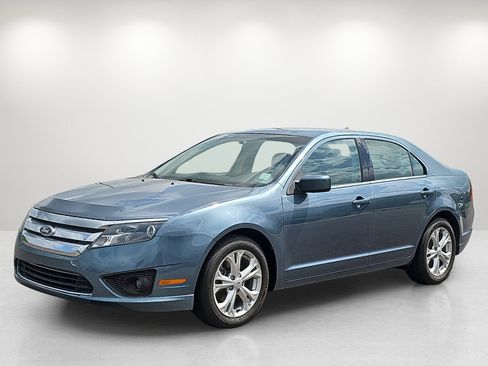 Used 2012 Ford Fusion SE image 1