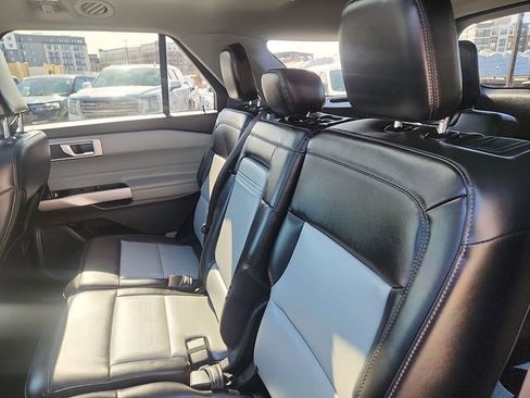 Certified 2023 Ford Explorer XLT w/ Equipment Group 202A AWD/4WD image 26
