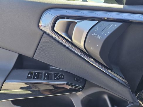 New 2026 BMW X3 xDrive30 w/ M Sport Package image 16