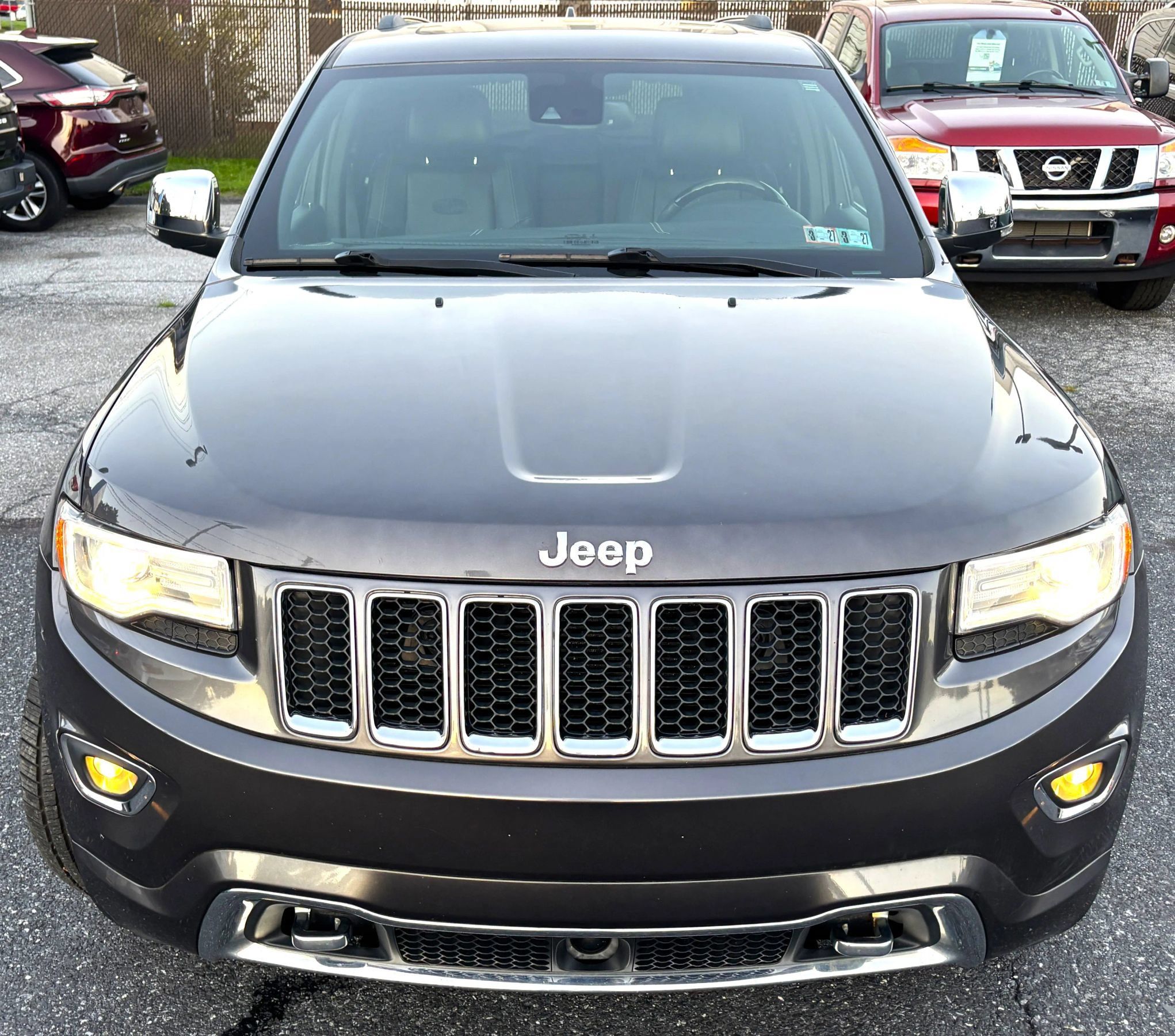 Used 2014 Jeep Grand Cherokee Overland AWD/4WD image 2