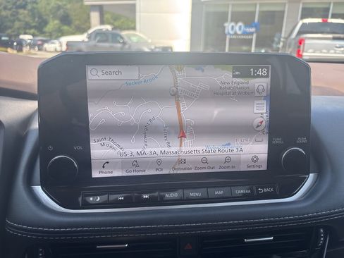 Used 2023 Nissan Rogue SL w/ SL Premium Package image 17