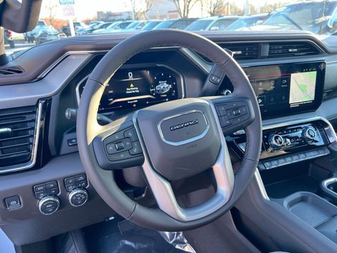 New 2026 GMC Sierra 2500 Denali w/ Denali Reserve Package image 15