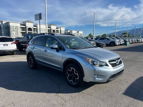 Used 2015 Subaru Crosstrek 2.0i Limited w/ Popular Package #1 AWD/4WD image 2