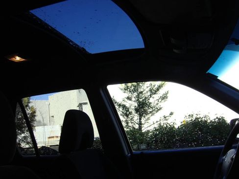 Used 2005 Honda CR-V EX image 15