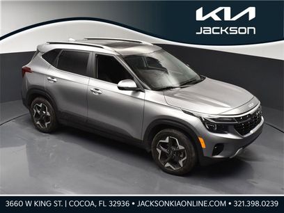 Certified 2025 Kia Seltos EX w/ EX Sunroof Package