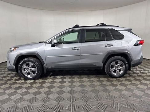 Used 2025 Toyota RAV4 XLE w/ Convenience Package AWD/4WD image 7