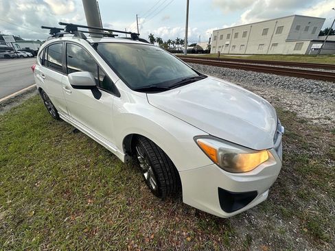 Used 2014 Subaru Impreza 2.0i Sport Limited w/ Popular Package #1 AWD/4WD image 11