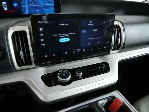 Certified 2025 Ford Expedition Max Active AWD/4WD image 19