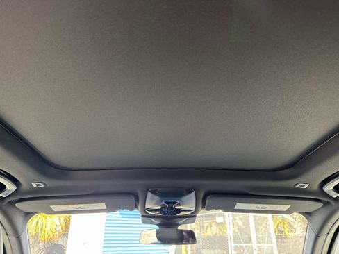 New 2026 BMW X1 xDrive28i w/ Technology Package image 18