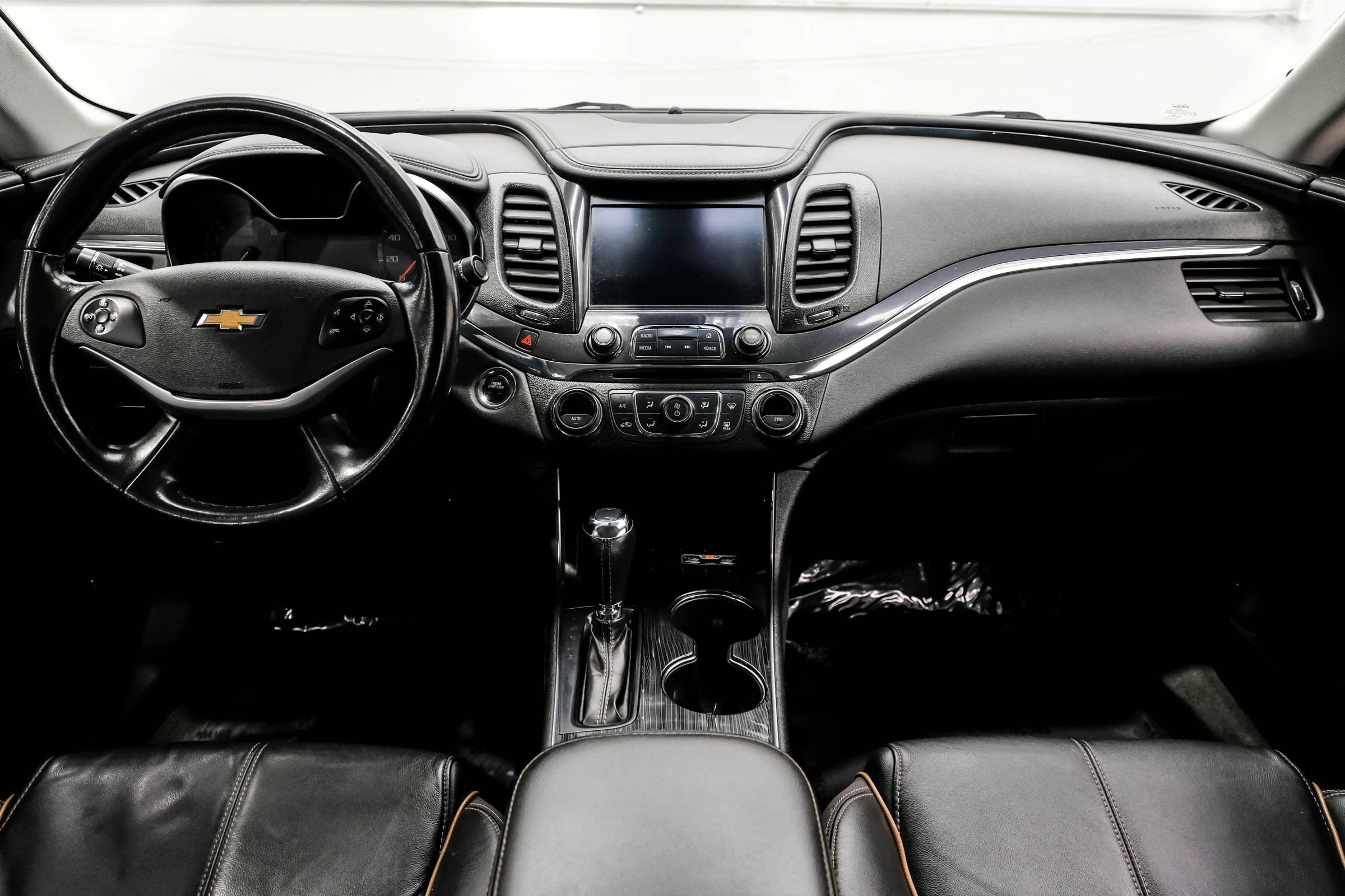Used 2019 Chevrolet Impala Premier FWD image 14