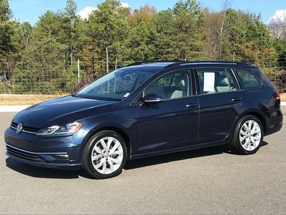 Used 2019 Volkswagen Golf SE