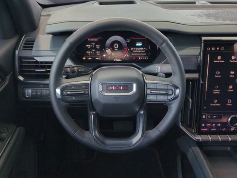 Used 2024 GMC Acadia AT4 w/ Luxury Package AWD/4WD image 15