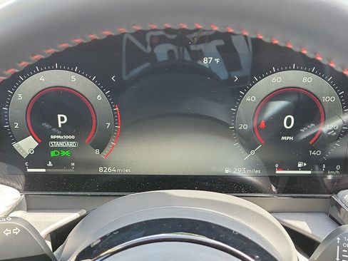 Certified 2025 Nissan Kicks SR FWD image 25