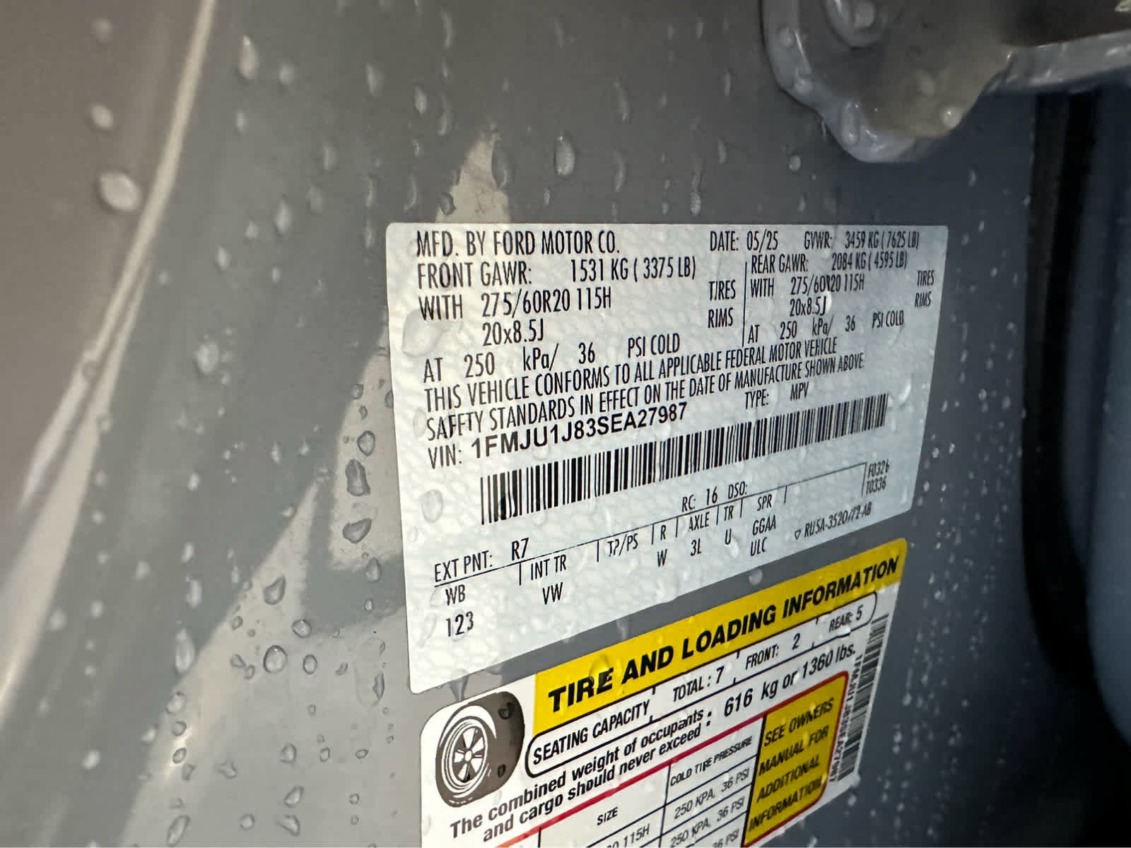 Certified 2025 Ford Expedition Active AWD/4WD image 14