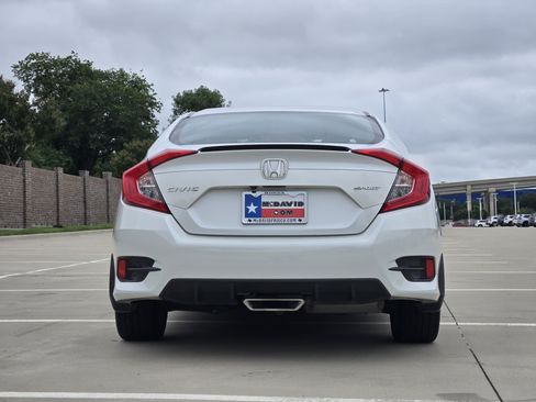 Used 2020 Honda Civic Sport image 7