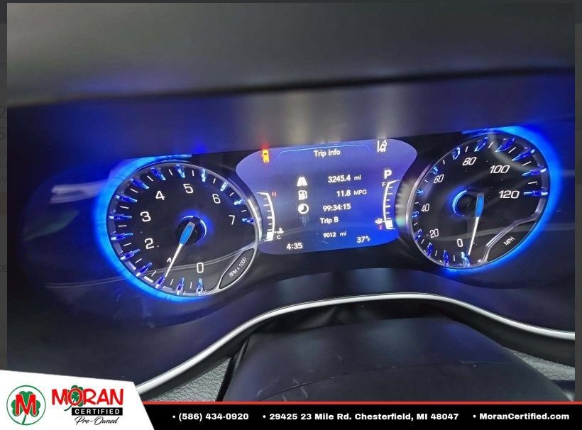 Used 2026 Chrysler Pacifica Select FWD image 2