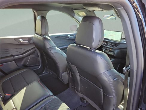 New 2026 Ford Escape ST-Line w/ Tech Pack #1 FWD image 11