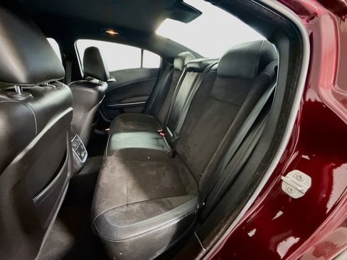 Used 2017 Dodge Charger R/T Scat Pack image 25