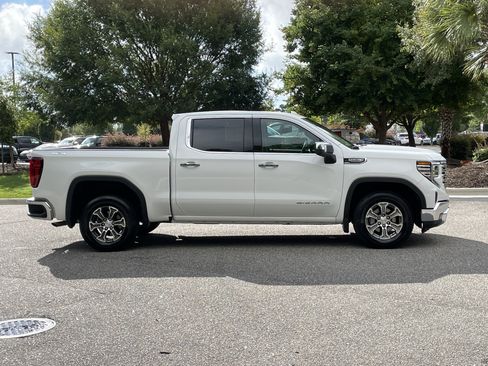 Used 2026 GMC Sierra 1500 SLT AWD/4WD image 10