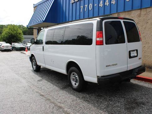 Used 2019 GMC Savana 2500 LS w/ Driver Convenience Package RWD image 3