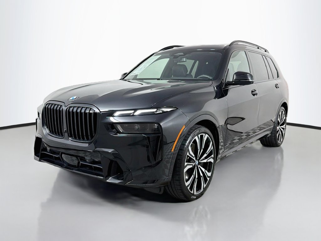 Used 2027 BMW X7 xDrive40i w/ M Sport Package AWD/4WD image 1