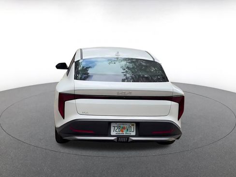 Used 2025 Kia K4 LXS FWD image 20