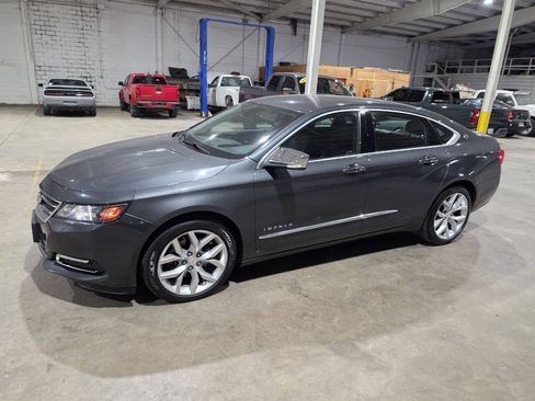 Used 2018 Chevrolet Impala Premier FWD image 1
