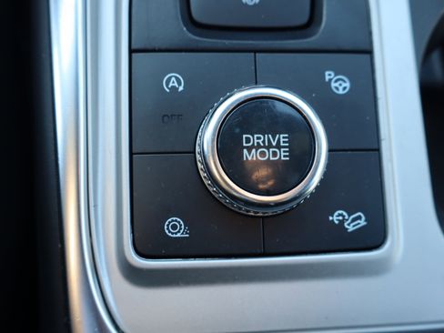 Used 2022 Ford Explorer Platinum w/ Equipment Group 601A image 30