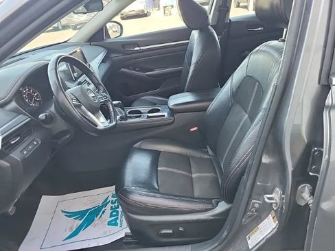 Used 2023 Nissan Altima 2.5 SR FWD image 7