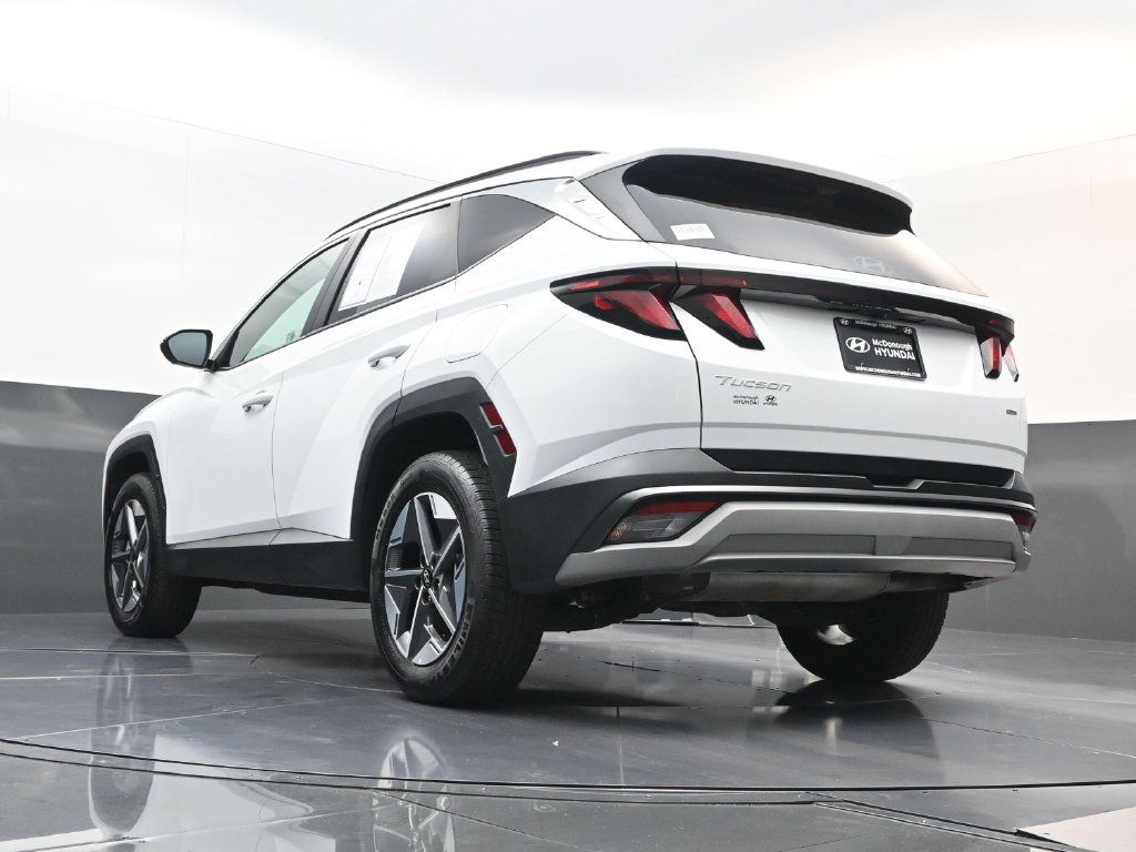 Certified 2025 Hyundai Tucson SEL AWD/4WD image 26