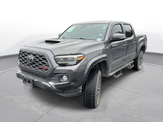 Used 2021 Toyota Tacoma TRD Sport video 2