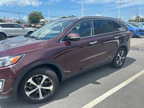 Used 2017 Kia Sorento EX FWD image 3