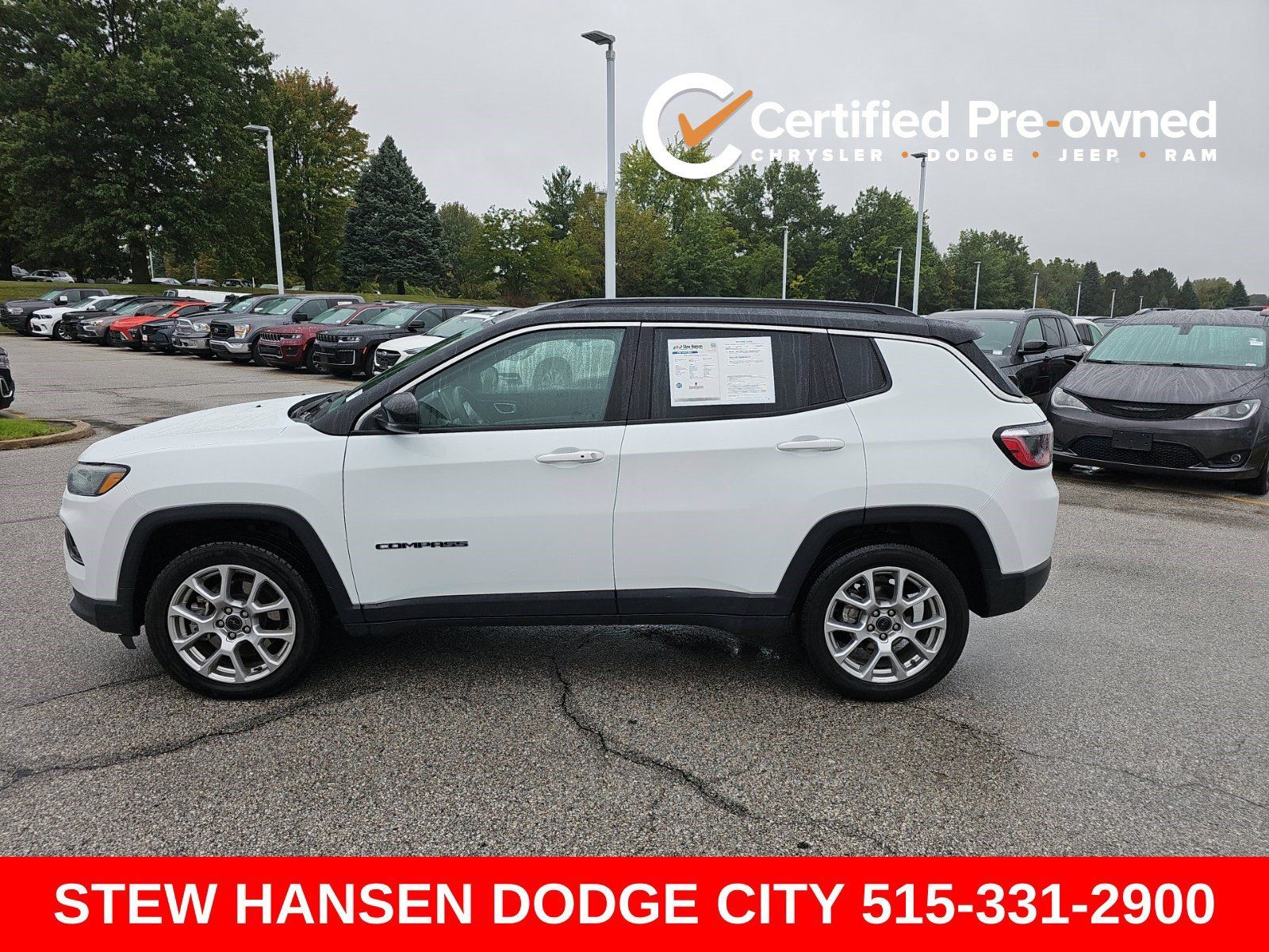 Used 2025 Jeep Compass Limited AWD/4WD image 1