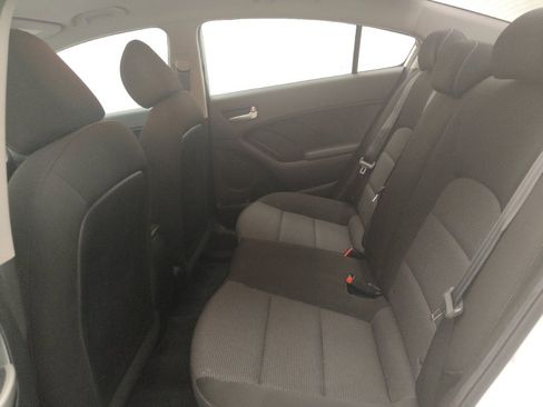 Used 2018 Kia Forte LX FWD image 18