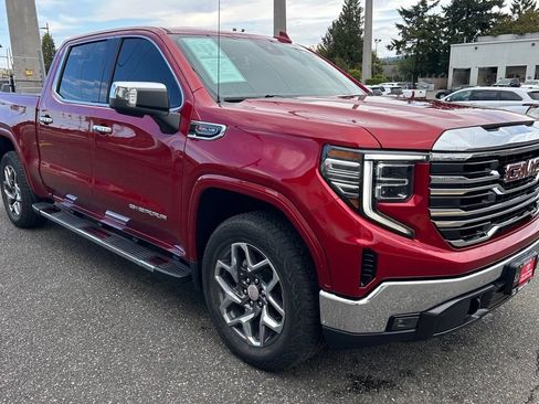 Used 2023 GMC Sierra 1500 SLT w/ SLT Premium Package AWD/4WD image 3